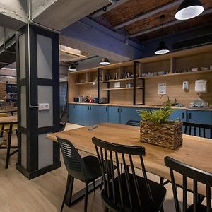 Font Andorra Hostel By Nexta